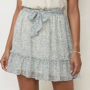 LC Lauren Conrad Bow Front Mini Skirt